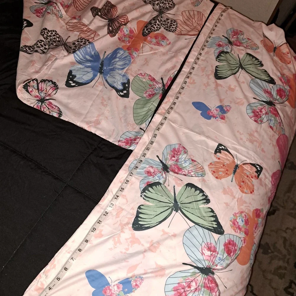NEW in BAG - Buttery Soft Twin-Full Butterfly Duvet with 1 LG Pillow Sham